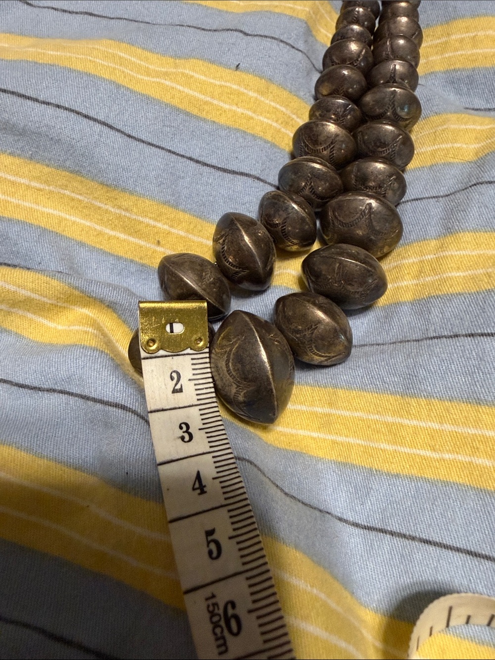 Handmade stamped Navajo pearl necklace - Picture 4 of 5